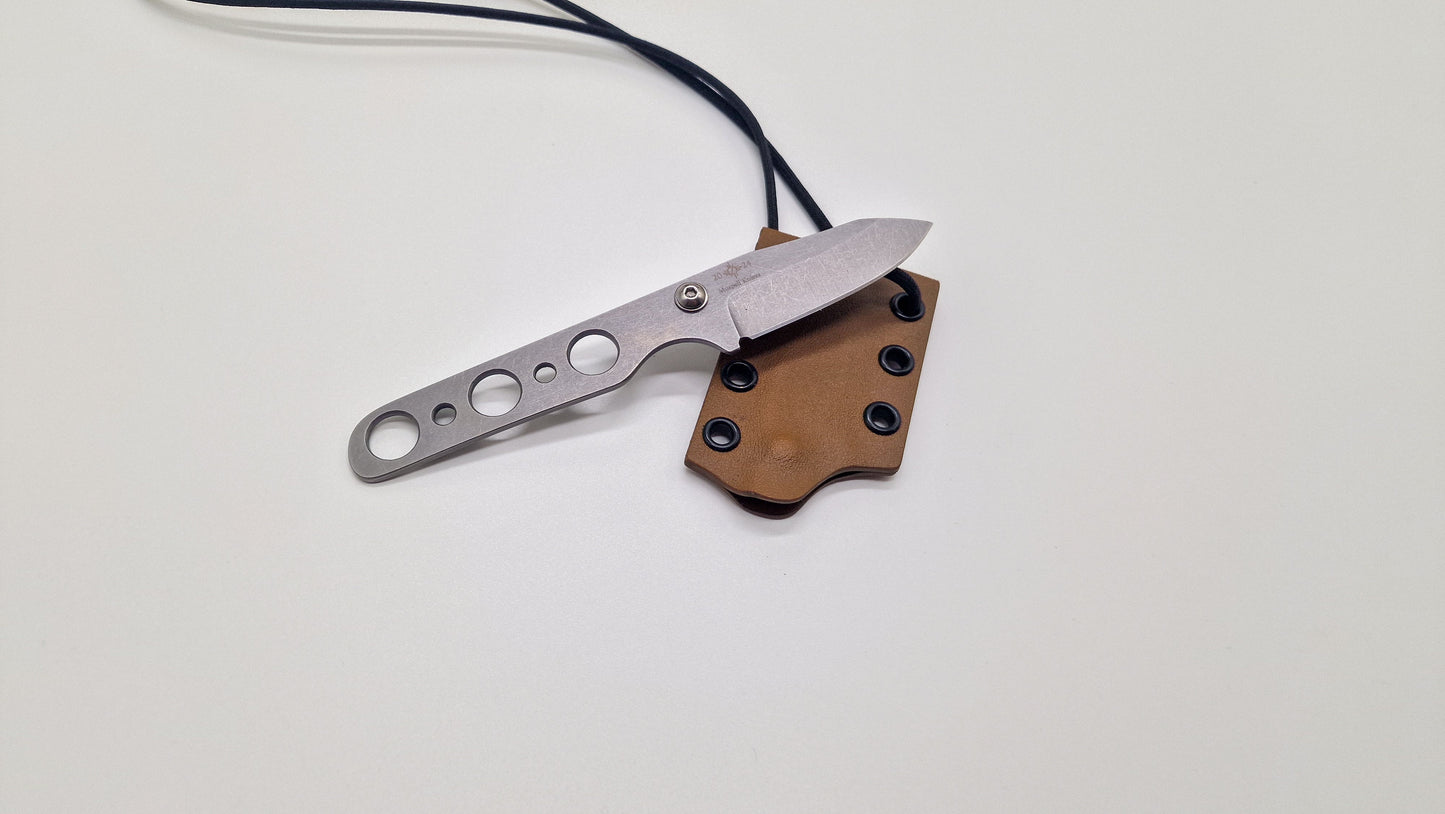 944.v2 neck knife - brown kydex sheath