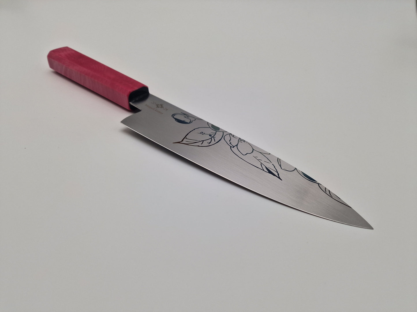 180mm kokkekniv - custom - pink - engraving