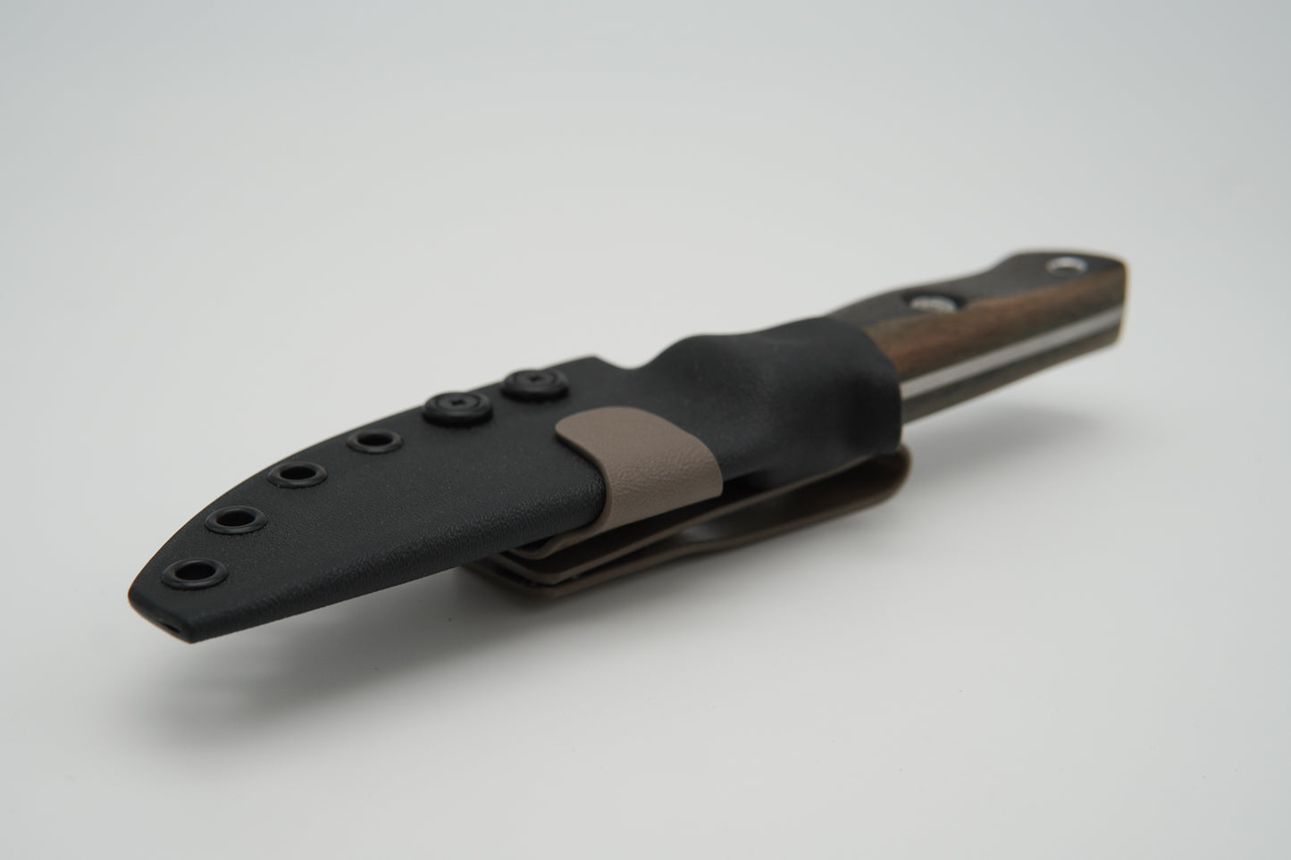 Custom hunting knife