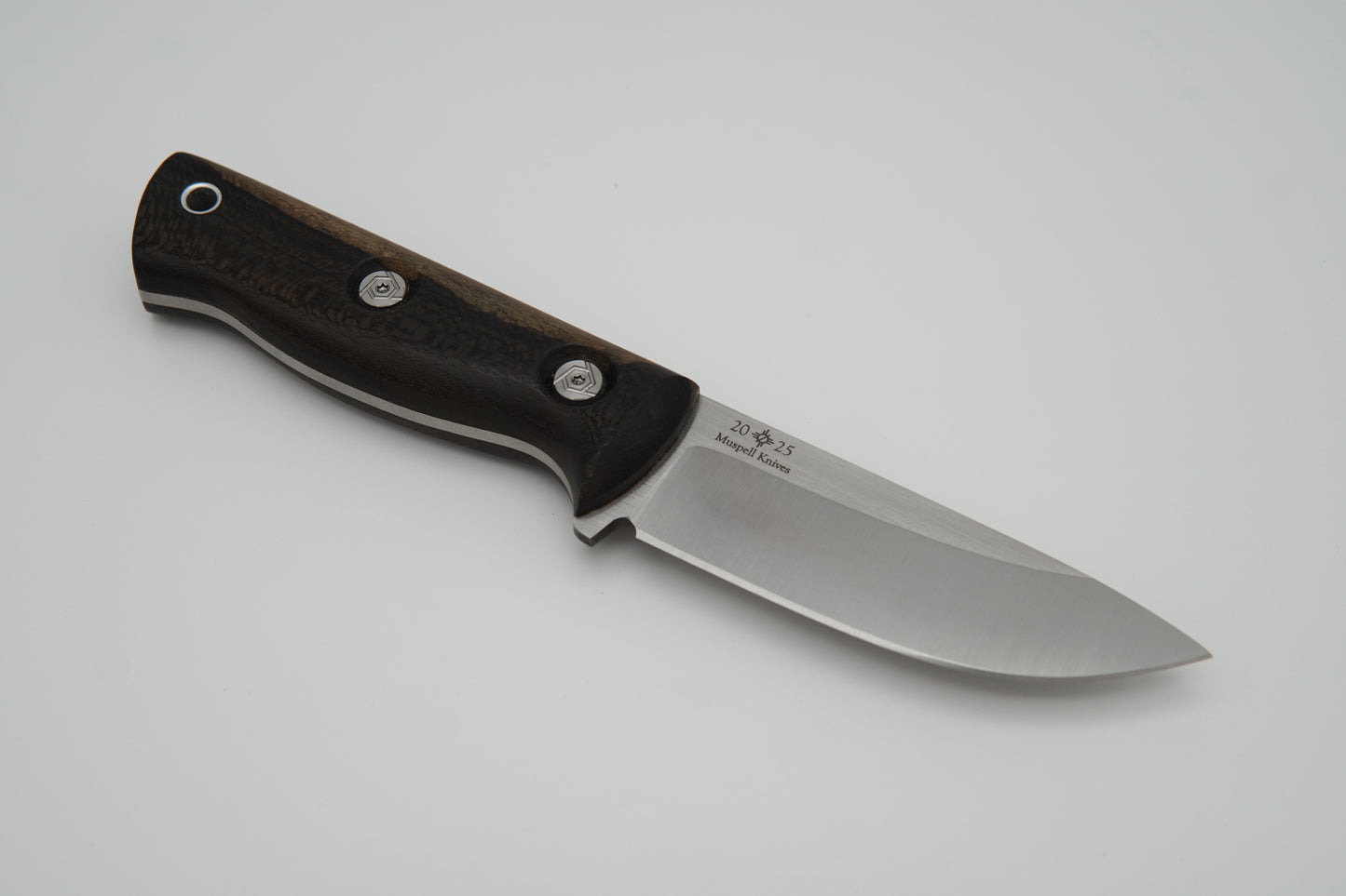 Custom hunting knife
